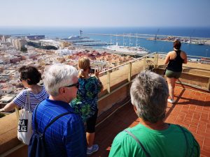 cruceristas-en-la-alcazaba