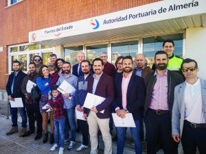 presidente-policias-portuarios-firma-contratos-fijos_7