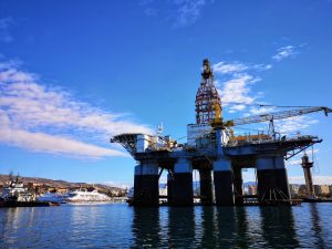 plataforma-petrolifera-ocean-confidence_puerto-de-almeria