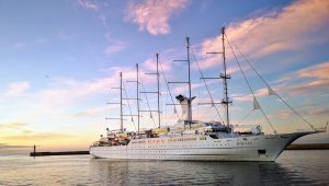 El crucero Wind Surf, en una escala en el Puerto en noviembre de 2019