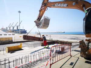 Obras para la instalación de dos lava-ruedas en el Puerto de Almería