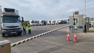 Entra en servicio el parking de camiones del Puerto de Almería
