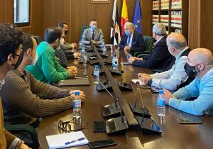 Visita del presidente de la APA al Puerto de Ceuta