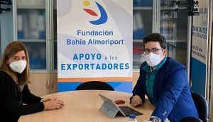 El gerente de la Fundación y la gerente de la Empresa Municipal Almería 2030
