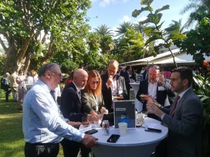 Un momento de la reunión con la naviera Saga Cruises, en la Seatrade de Miami