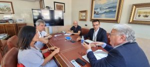 Reunión del presidente de la APA con la Asociación de de Comerciantes y Empresarios CCA Almería Centro