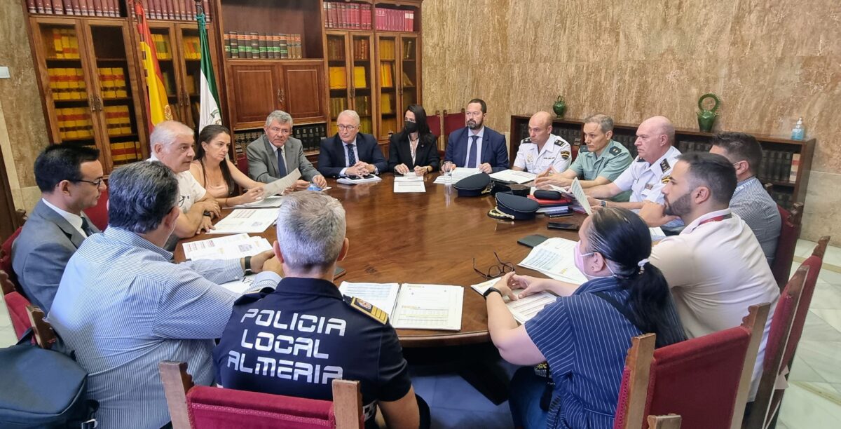 Reunión del comité de dirección de la OPE, en la Subdelegación del Gobierno en Almería