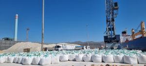 Terminal Pública del Puerto de Carboneras. Sacas de feldespato