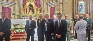 El presidente y el director de la APA, en el Santuario de la Virgen del Mar